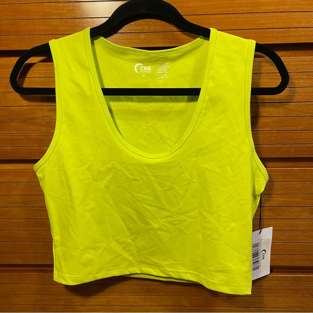ZYIA Lime Stronger Tank size XL NWT